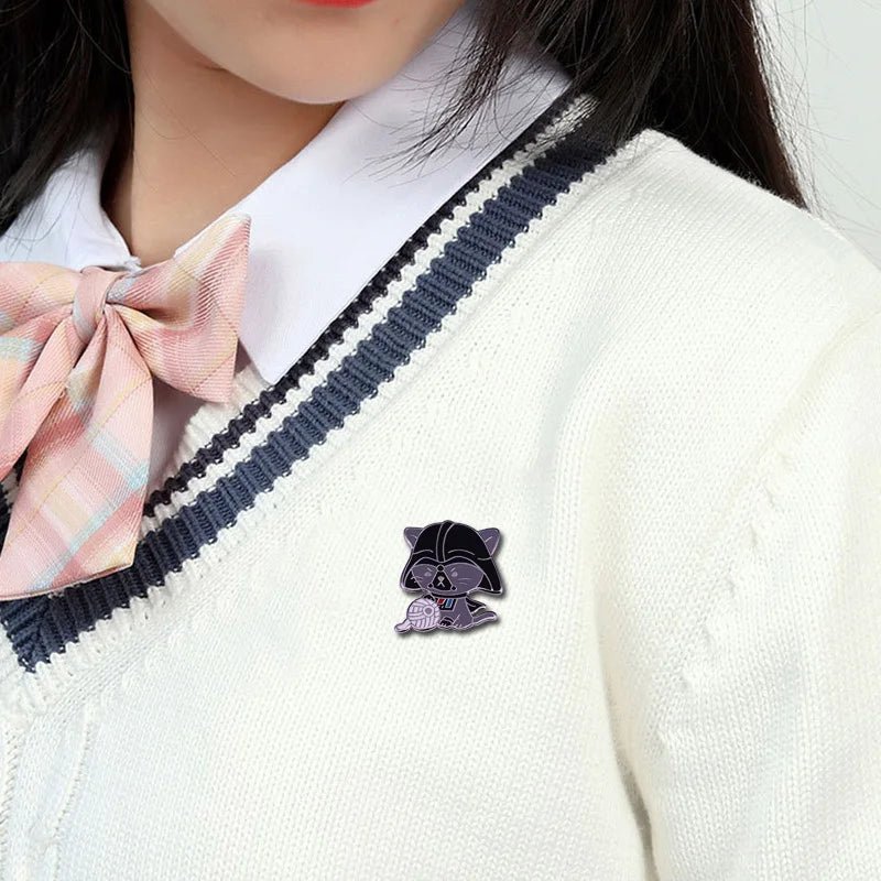 Cat Yarn Ball Enamel Pin — Funny Playing Kitty Brooch for Knitters