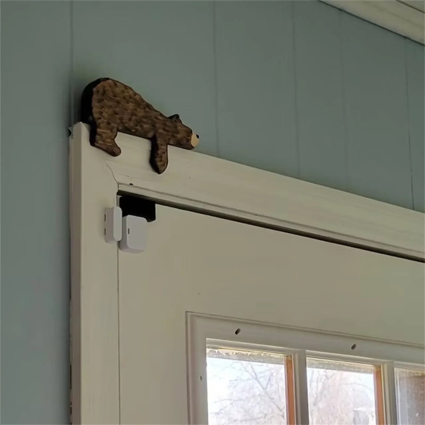 Wooden Bear Door Topper - Creative Wall Sculpture