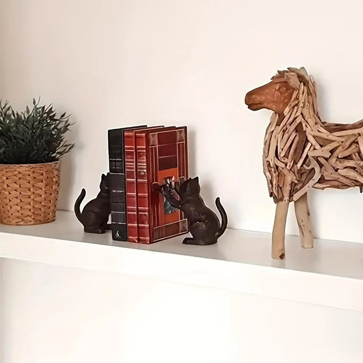 Decorative Cat Bookend — Unique Book Holder for Cat Lovers