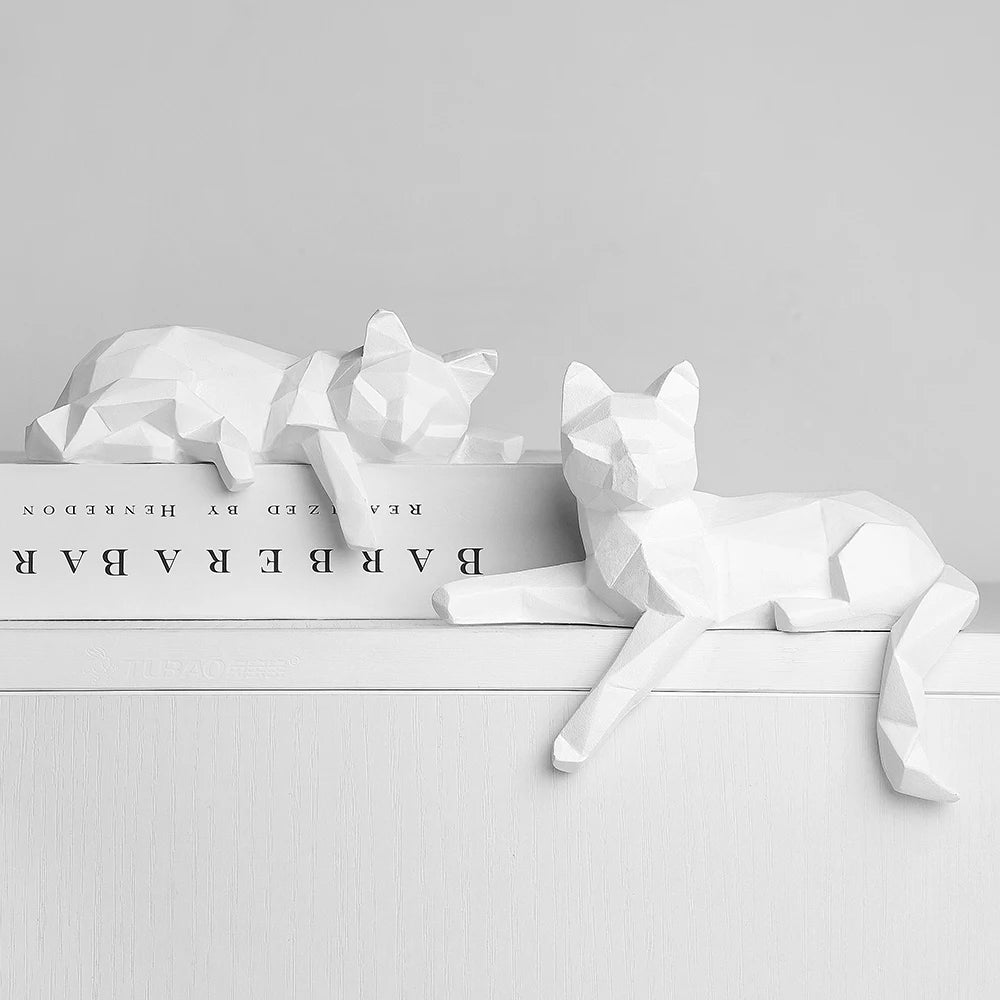 Geometric Cat Sculpture Set - Faceted Resin Animal Figurines for Home Decor