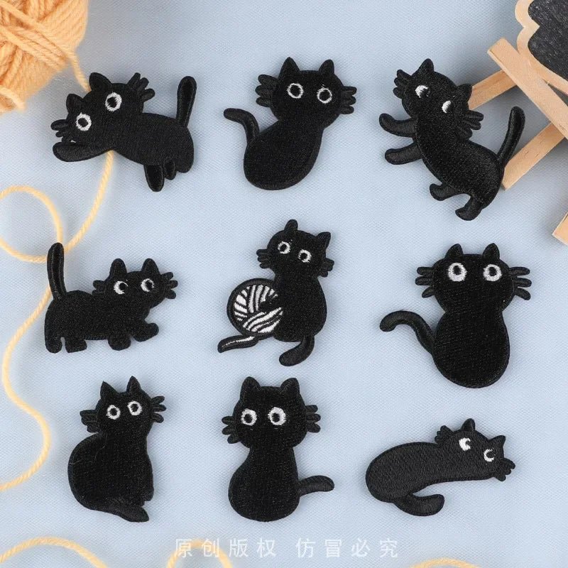 5pcs Cartoon Black Cat Embroidered Patches — DIY Iron-On Patches for Clothing