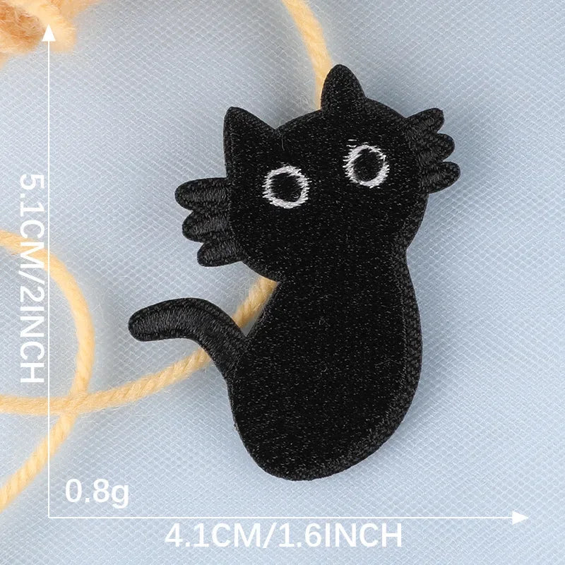 5pcs Cartoon Black Cat Embroidered Patches — DIY Iron-On Patches for Clothing