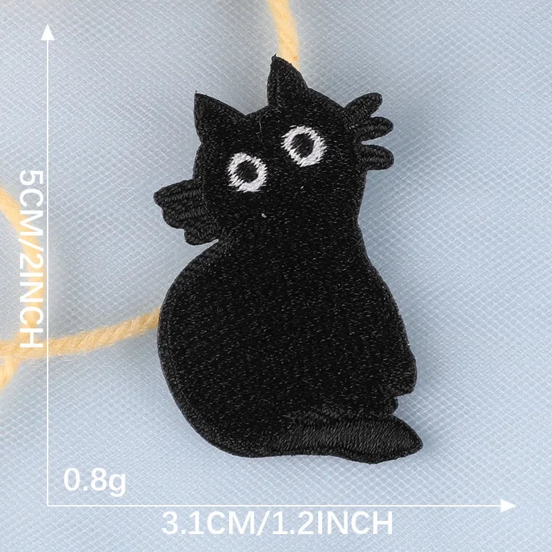 5pcs Cartoon Black Cat Embroidered Patches — DIY Iron-On Patches for Clothing